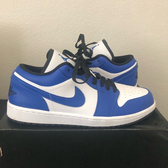Jordan 1 low’s Game Royal - Picture 3 of 4
